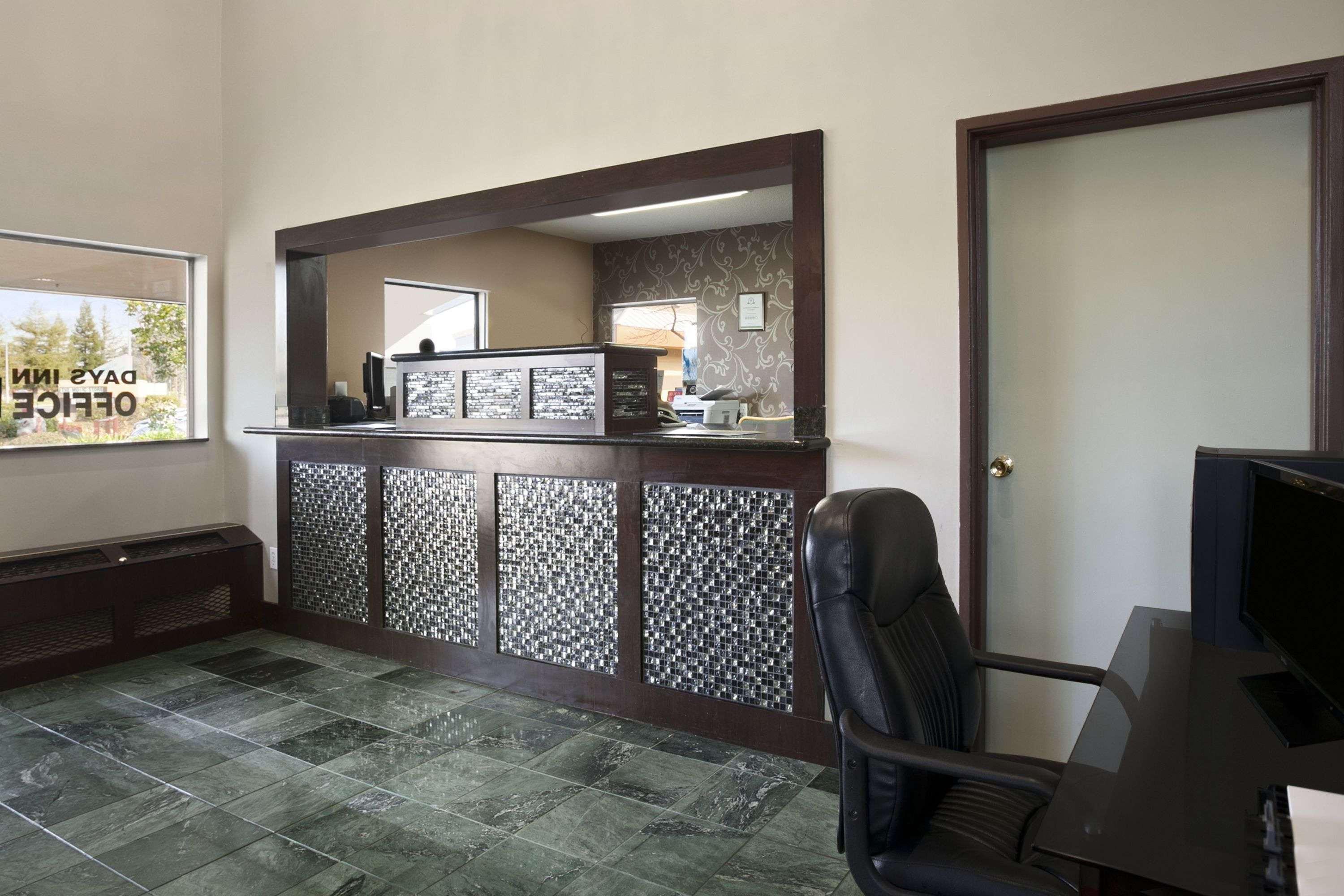 Days Inn By Wyndham Rocklin/Sacramento Eksteriør bilde