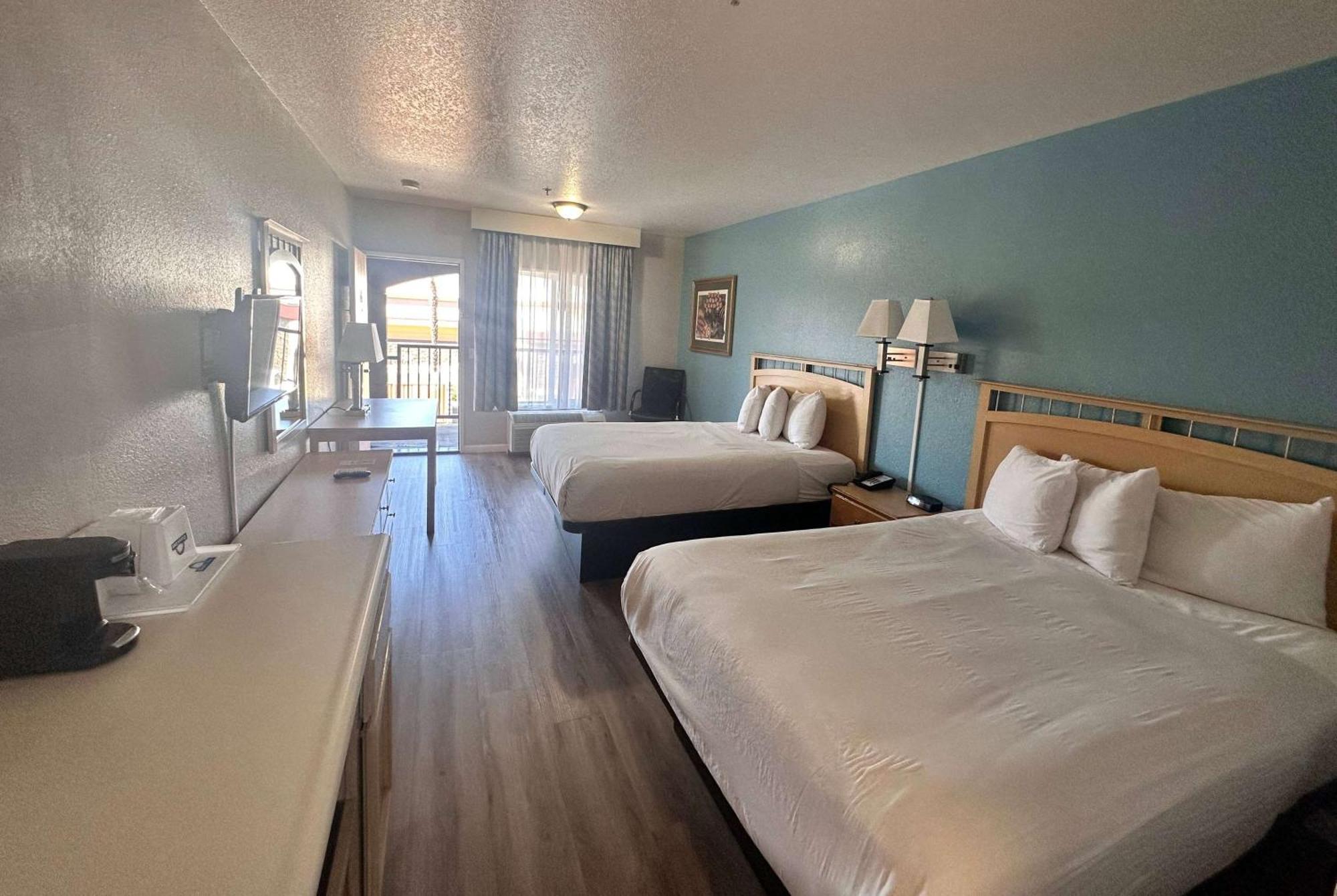 Days Inn By Wyndham Rocklin/Sacramento Eksteriør bilde