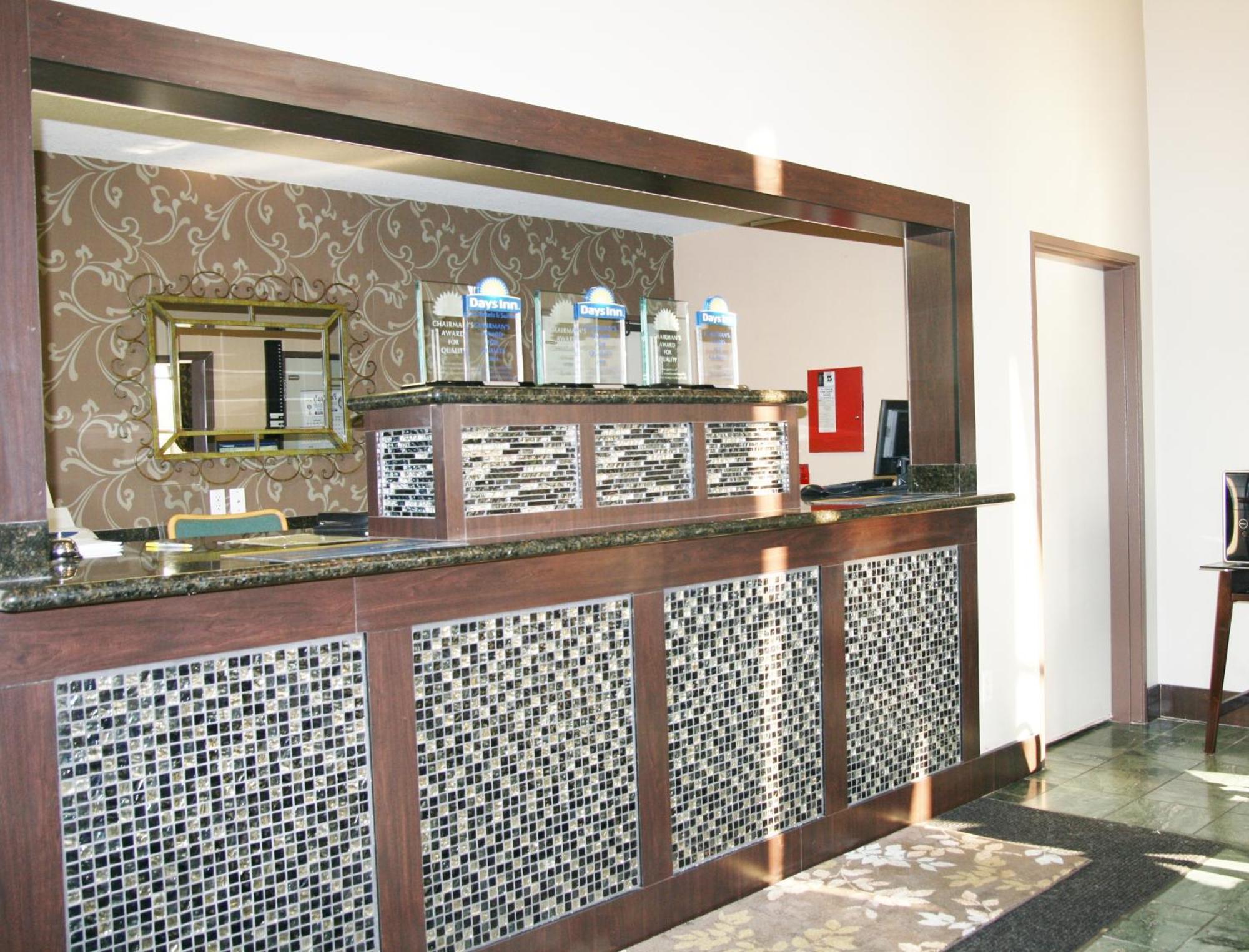 Days Inn By Wyndham Rocklin/Sacramento Eksteriør bilde